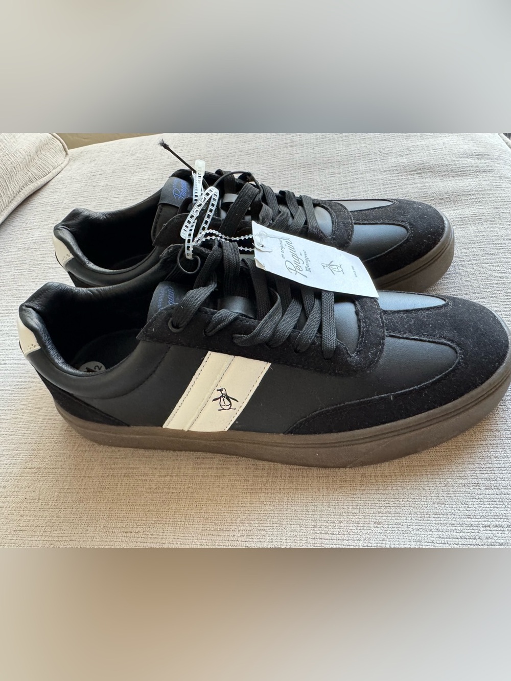 Original Penguin Men's Black Court Sneakers NWT Size 9.5 - Picture 4 of 6